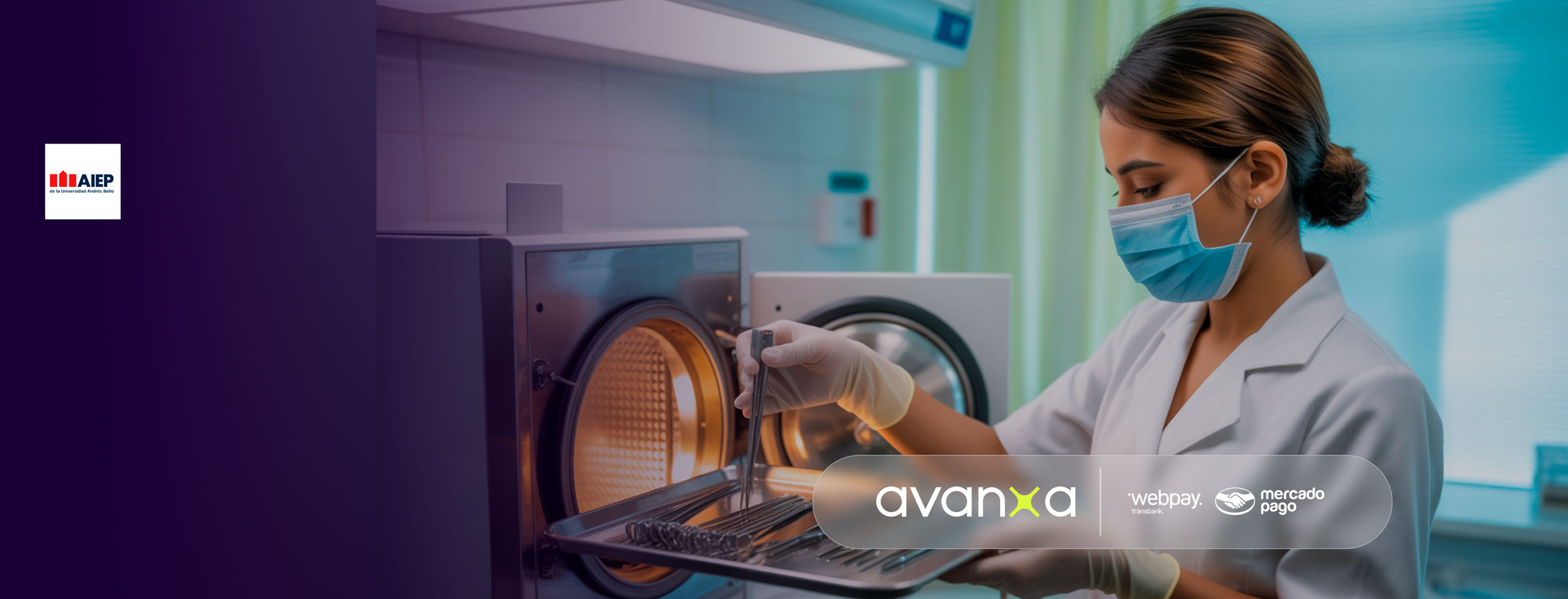 Técnico en enfermería realizando proceso de esterilización con autoclave para prevención de infecciones IAAS en entorno clínico. Pago disponible con Mercado Pago y WebPay.